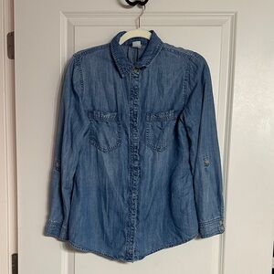 Chico’s Blue Denim Button-Up Shirt